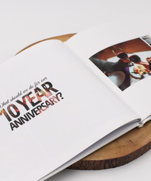 Guestbook with 10-Year Anniversary Suggestion Prompt