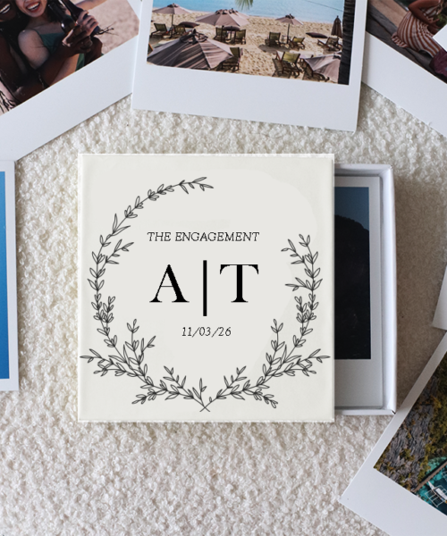 Engagement Wreath Photo Prints Box